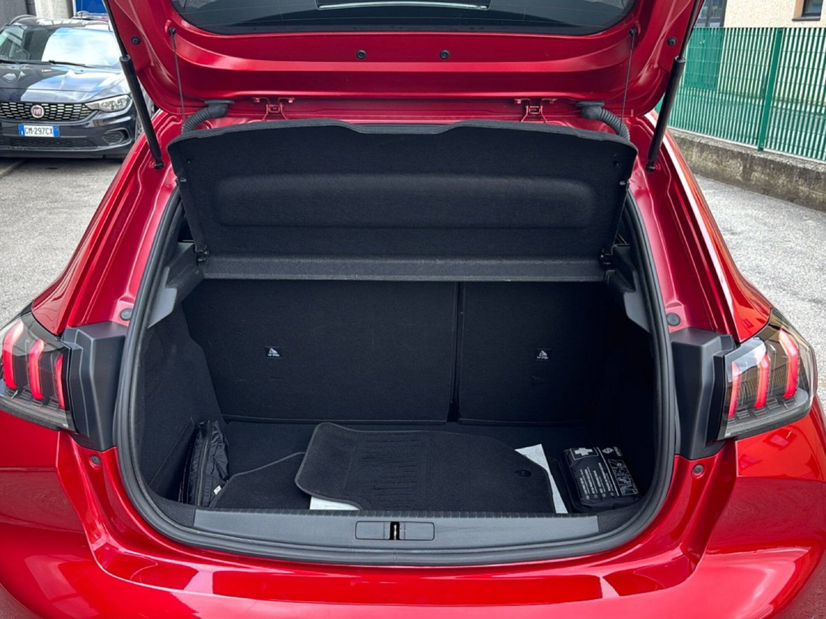 Peugeot 208 PureTech 100 Stop&Start 5 porte Allure (18)
