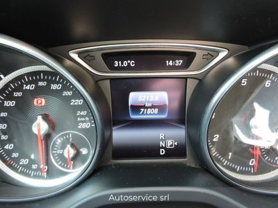 Mercedes-Benz GLA SUV 180 Sport (14)