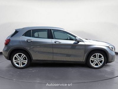 Mercedes-Benz GLA SUV 180 Sport (4)