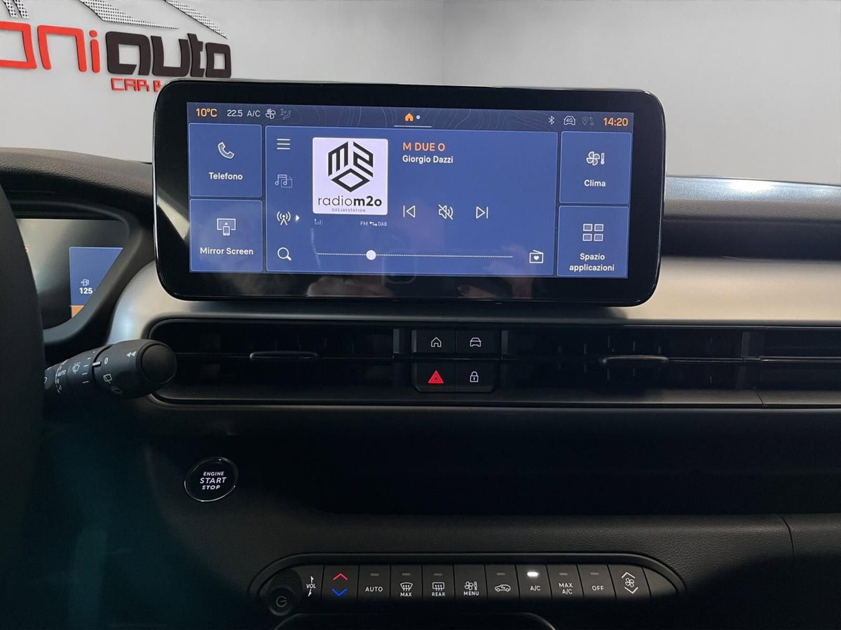 Jeep Avenger 1.2 turbo e-hybrid mhev Upland 4xe 145cv edct6 (19)