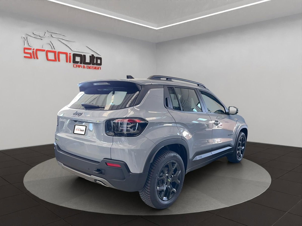 Jeep Avenger 1.2 turbo e-hybrid mhev Upland 4xe 145cv edct6 (8)