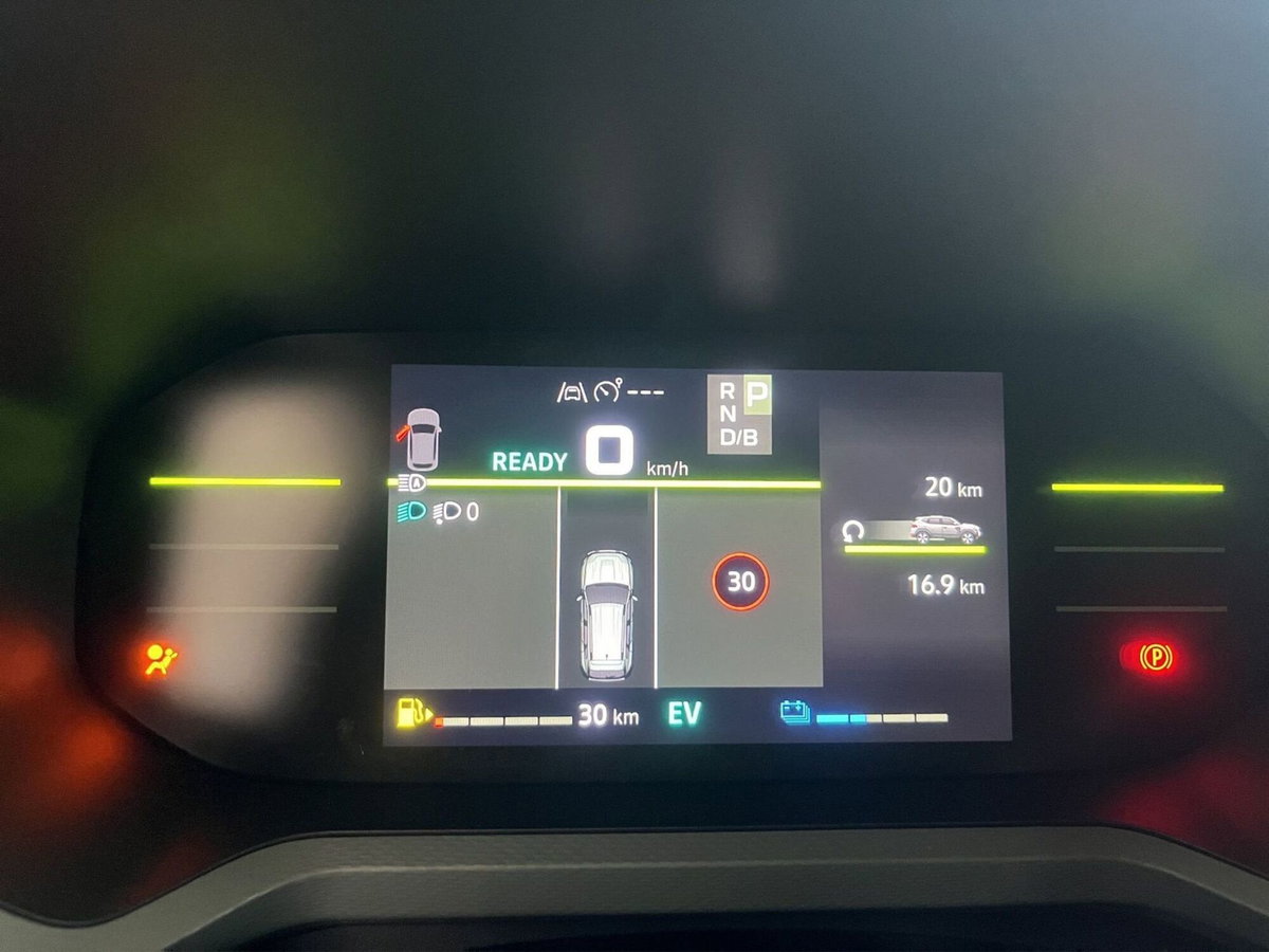 Dacia Duster 1.6 hybrid Extreme 140cv (14)