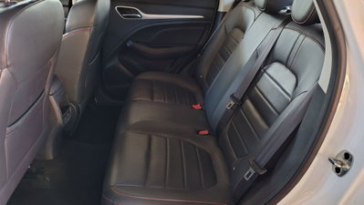 Mg ZS (2021-->) ZS 1.0T-GDI aut. Comfort (8)