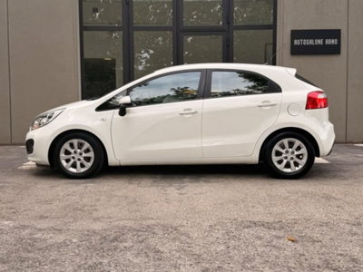 Kia Rio 1.2 CVVT 5p. Cool (4)