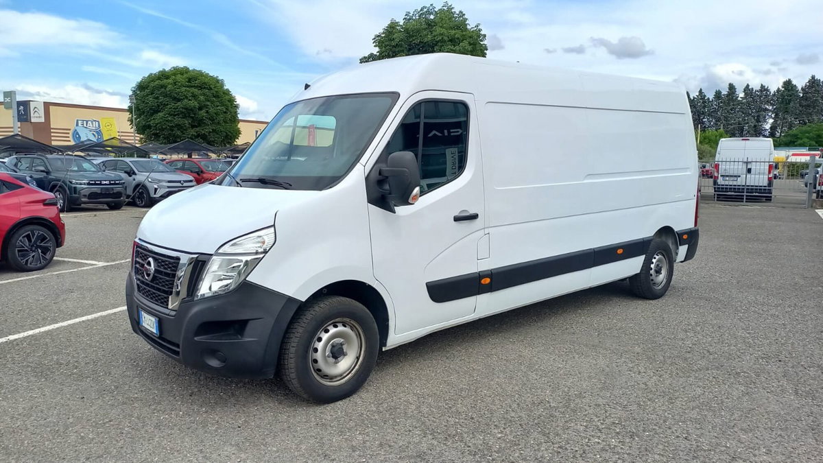 Nissan Interstar Furgone 35 2.3 dCi 135CV PL-TA Acenta Furgone (2)