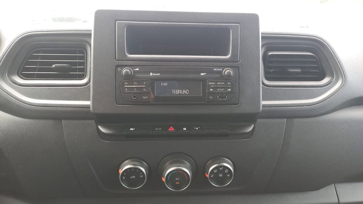 Nissan Interstar Furgone 35 2.3 dCi 135CV PL-TA Acenta Furgone (7)