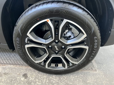 Jeep Avenger 1.2 turbo Summit fwd 100cv (16)