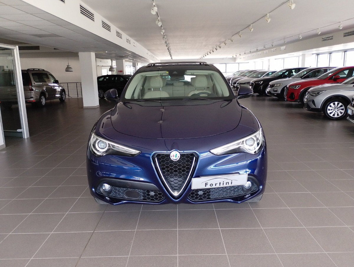 Alfa Romeo Stelvio Stelvio 2.2 Turbodiesel 210 CV AT8 Q4 Super (2)