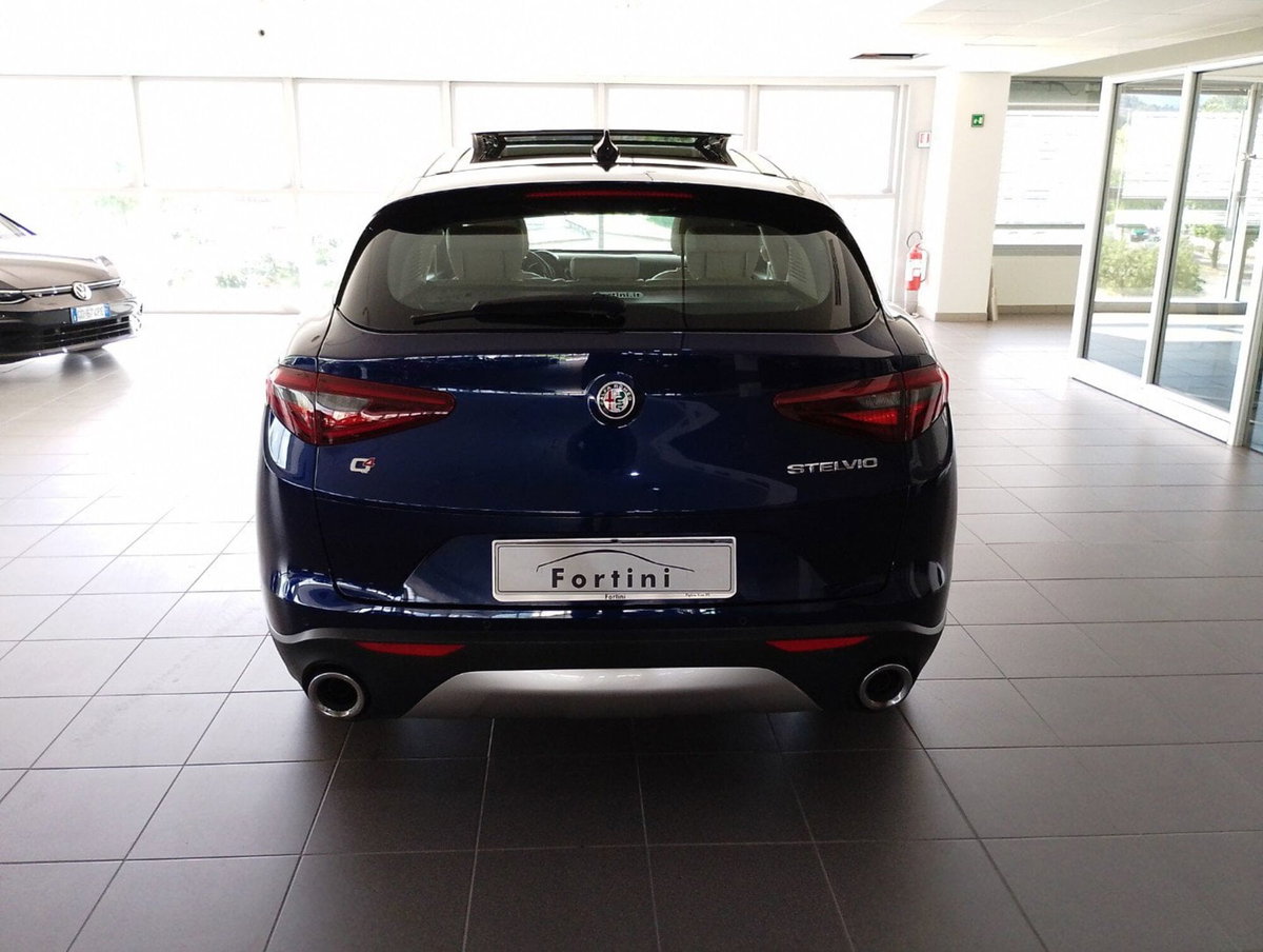 Alfa Romeo Stelvio Stelvio 2.2 Turbodiesel 210 CV AT8 Q4 Super (5)
