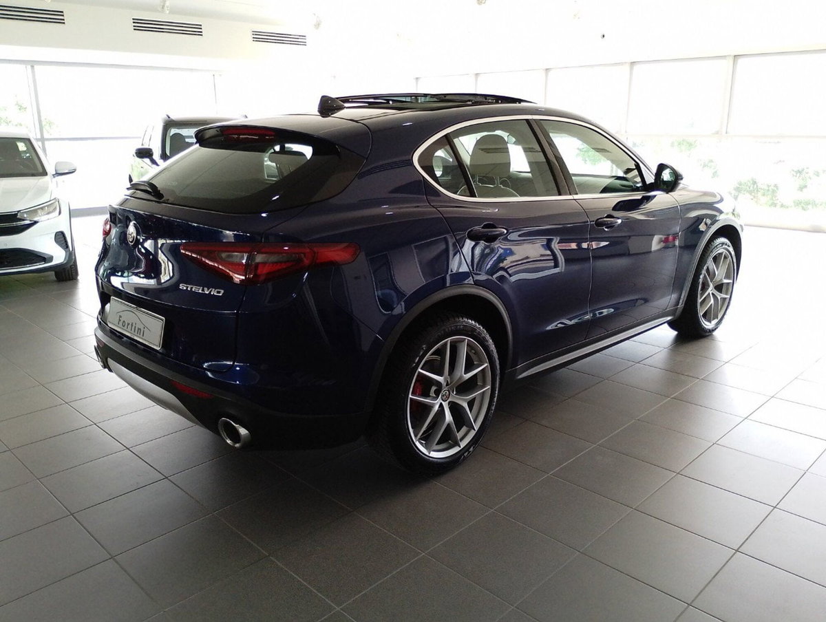 Alfa Romeo Stelvio Stelvio 2.2 Turbodiesel 210 CV AT8 Q4 Super (6)