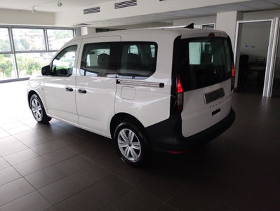 Volkswagen Veicoli Commerciali Caddy maxi 2.0 tdi scr 102cv Space (4)