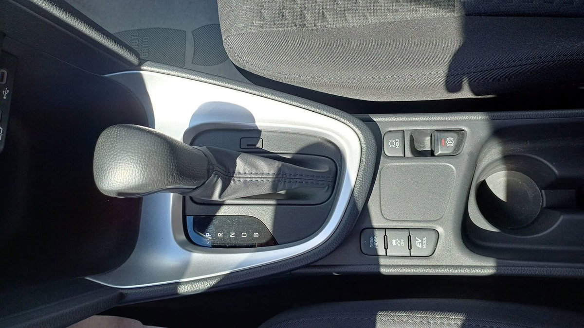 Toyota Yaris Cross 1.5 Hybrid 5p. E-CVT Active (16)