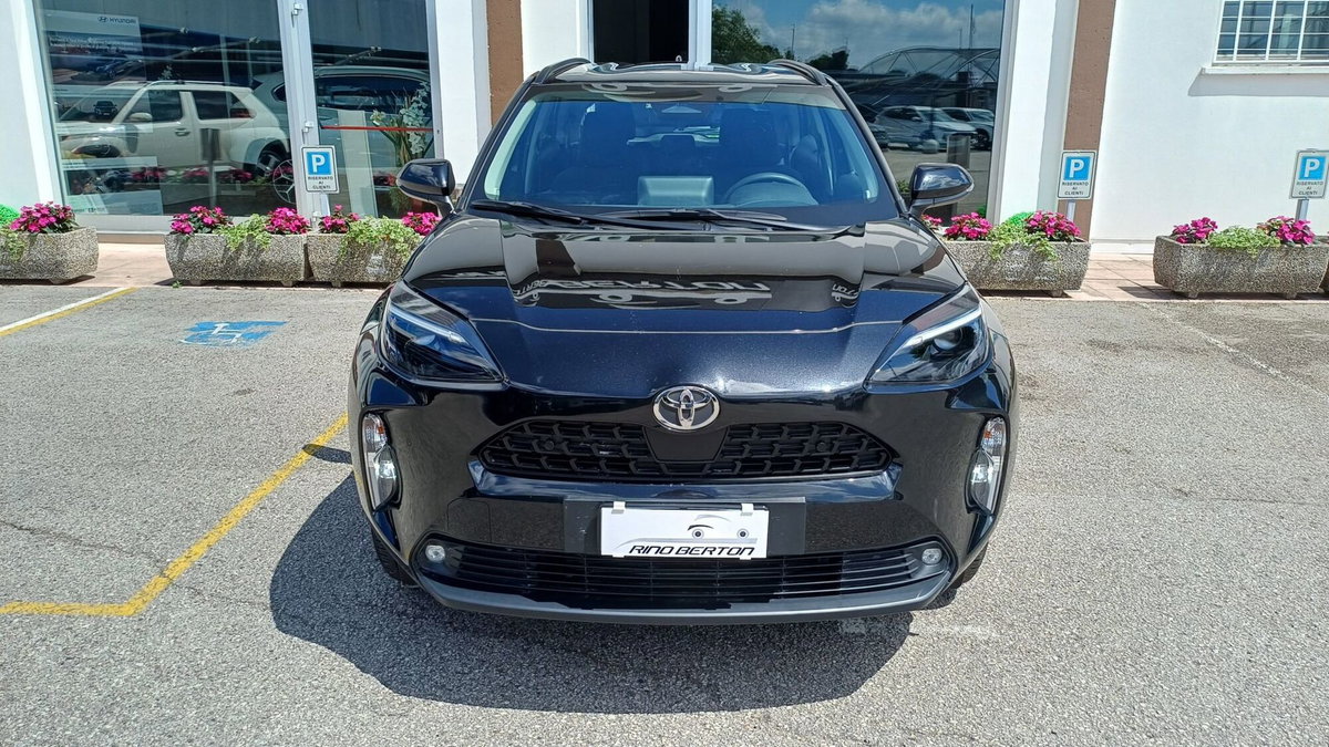 Toyota Yaris Cross 1.5 Hybrid 5p. E-CVT Active (2)