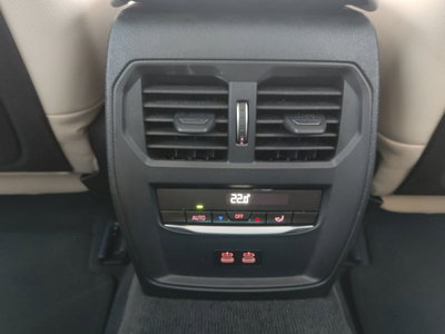 BMW Serie 3 Touring 320e  auto (13)