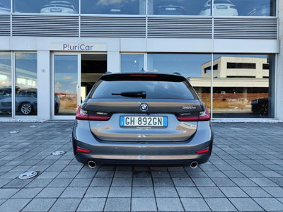 BMW Serie 3 Touring 320e  auto (17)