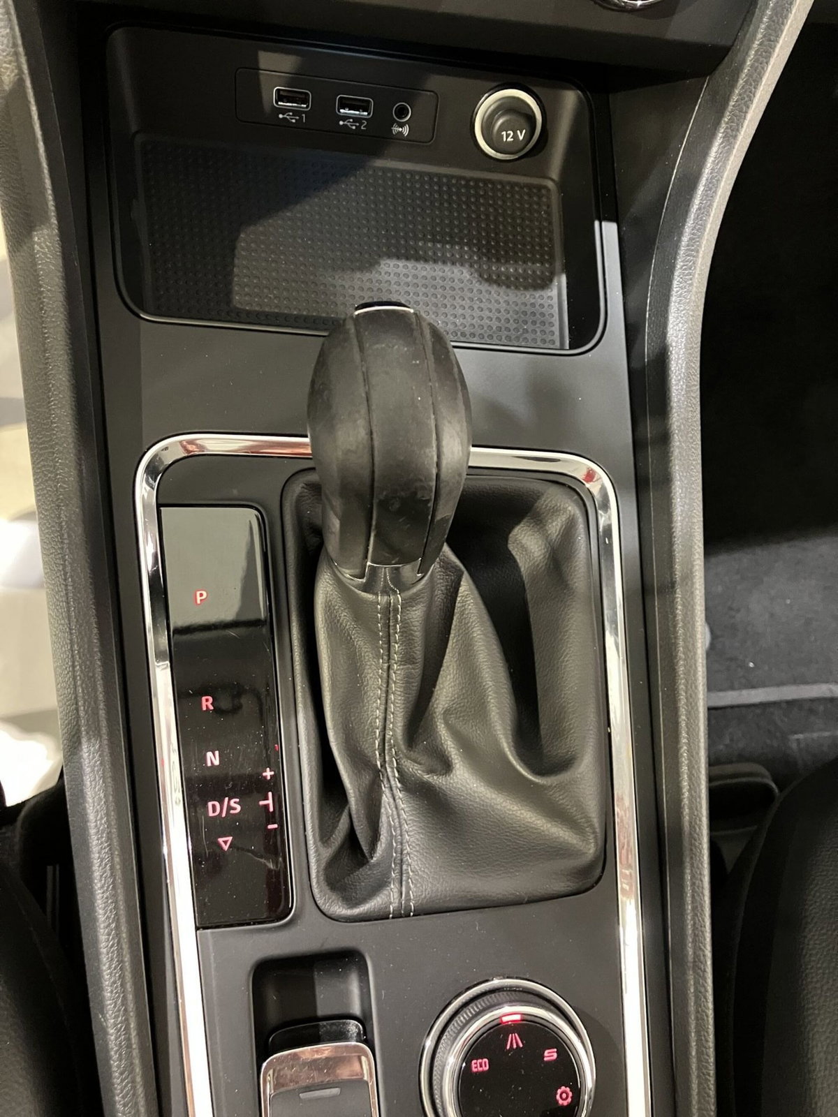 SEAT Ateca 1.6 TDI DSG Business (18)