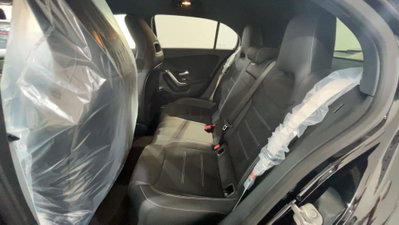 Mercedes-Benz Classe A 180 d Edition AMG Line auto (13)