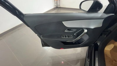 Mercedes-Benz Classe A 180 d Edition AMG Line auto (15)