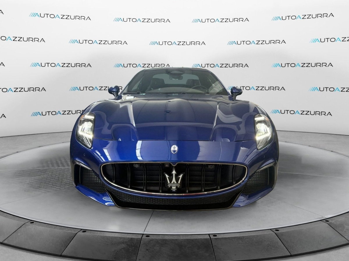 Maserati Granturismo 3.0 Trofeo awd auto (3)