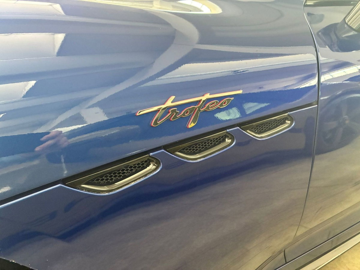 Maserati Granturismo 3.0 Trofeo awd auto (6)
