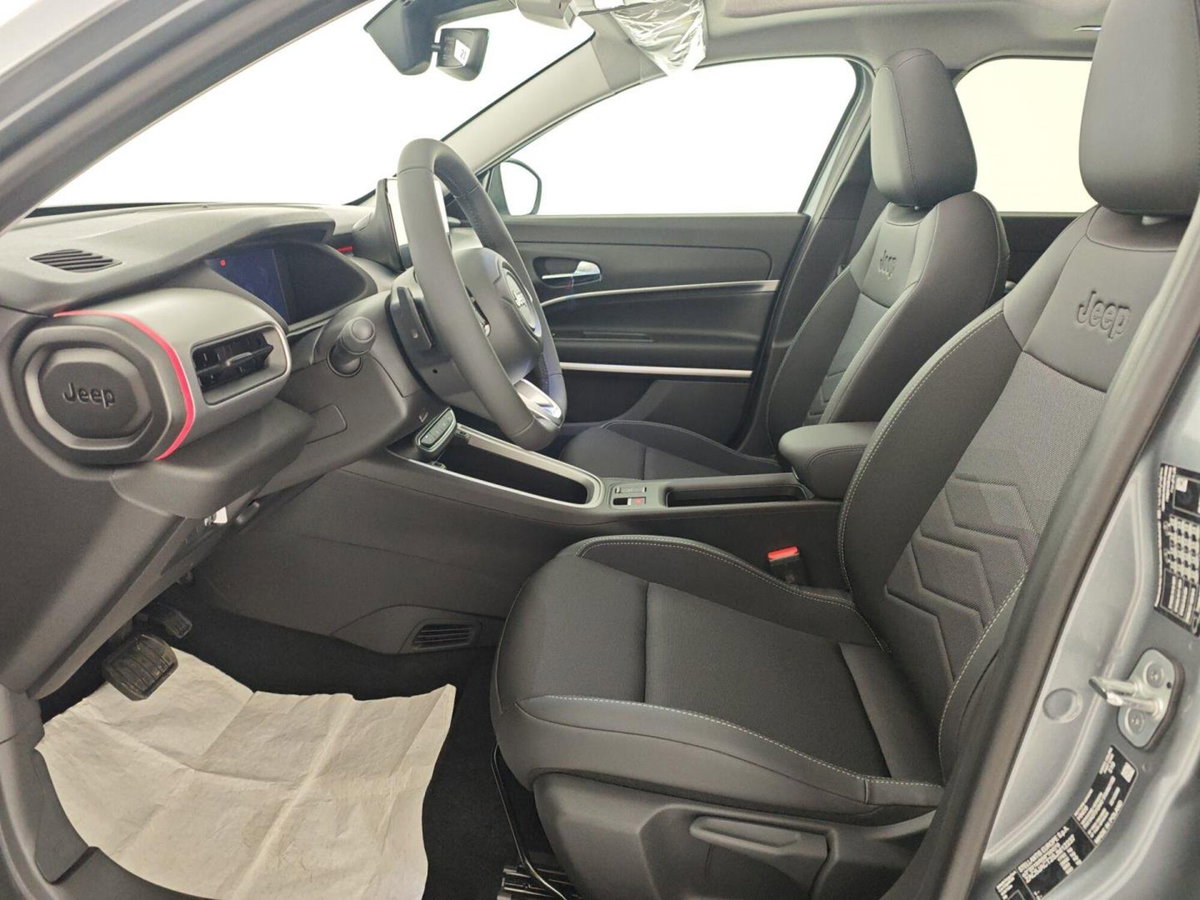 Jeep Avenger full-electric Summit fwd 156cv auto (11)