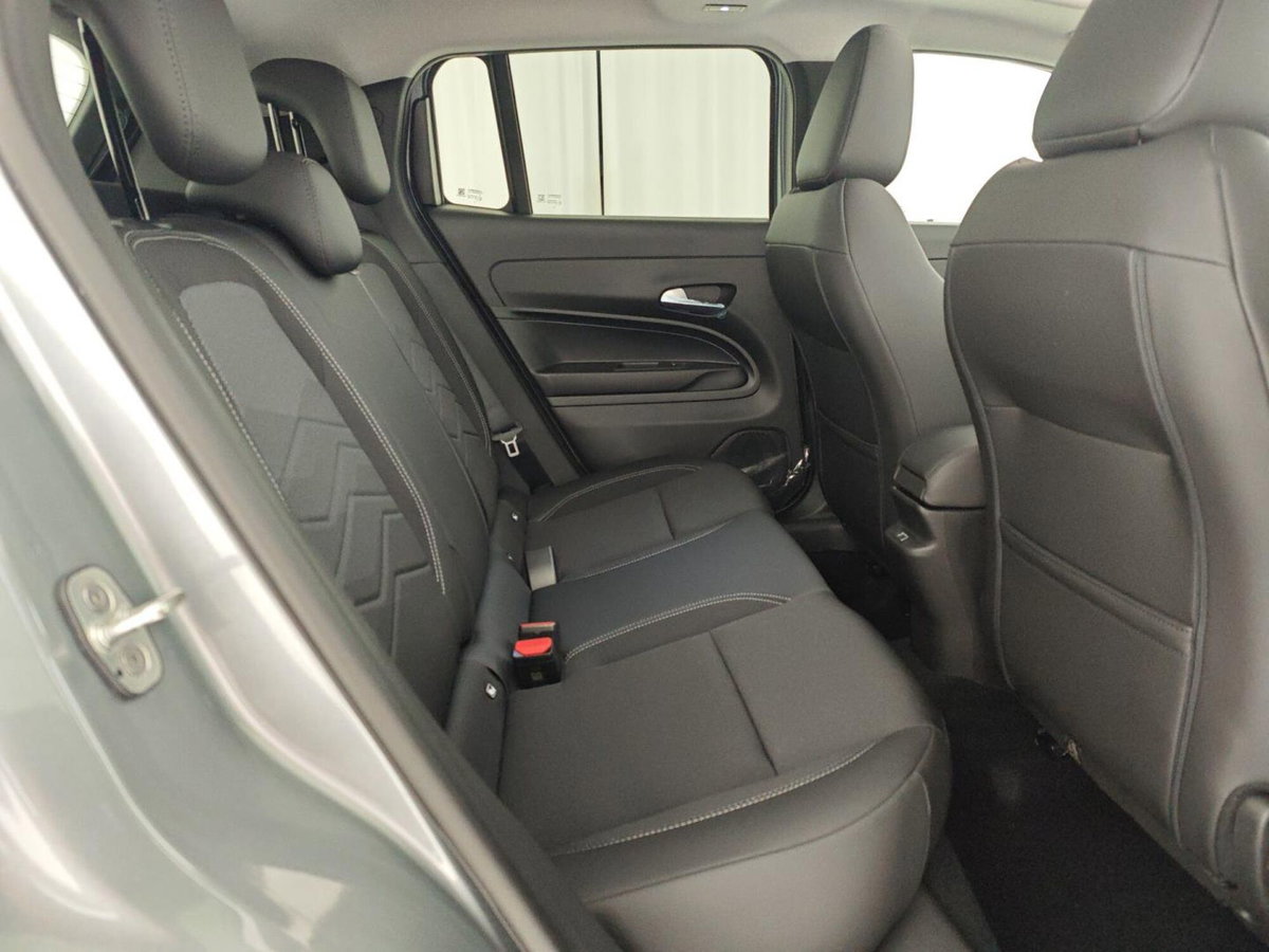 Jeep Avenger full-electric Summit fwd 156cv auto (16)