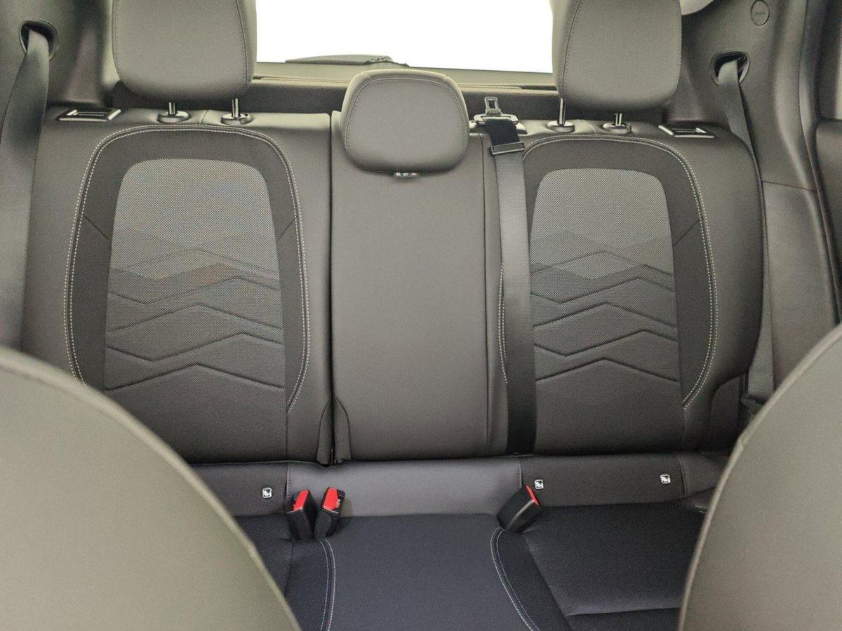 Jeep Avenger full-electric Summit fwd 156cv auto (17)