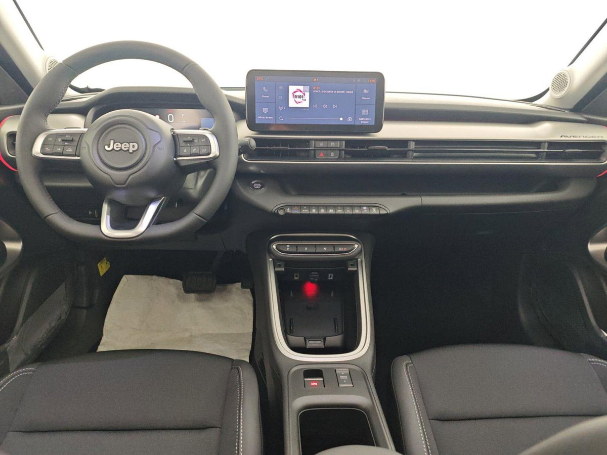 Jeep Avenger full-electric Summit fwd 156cv auto (20)