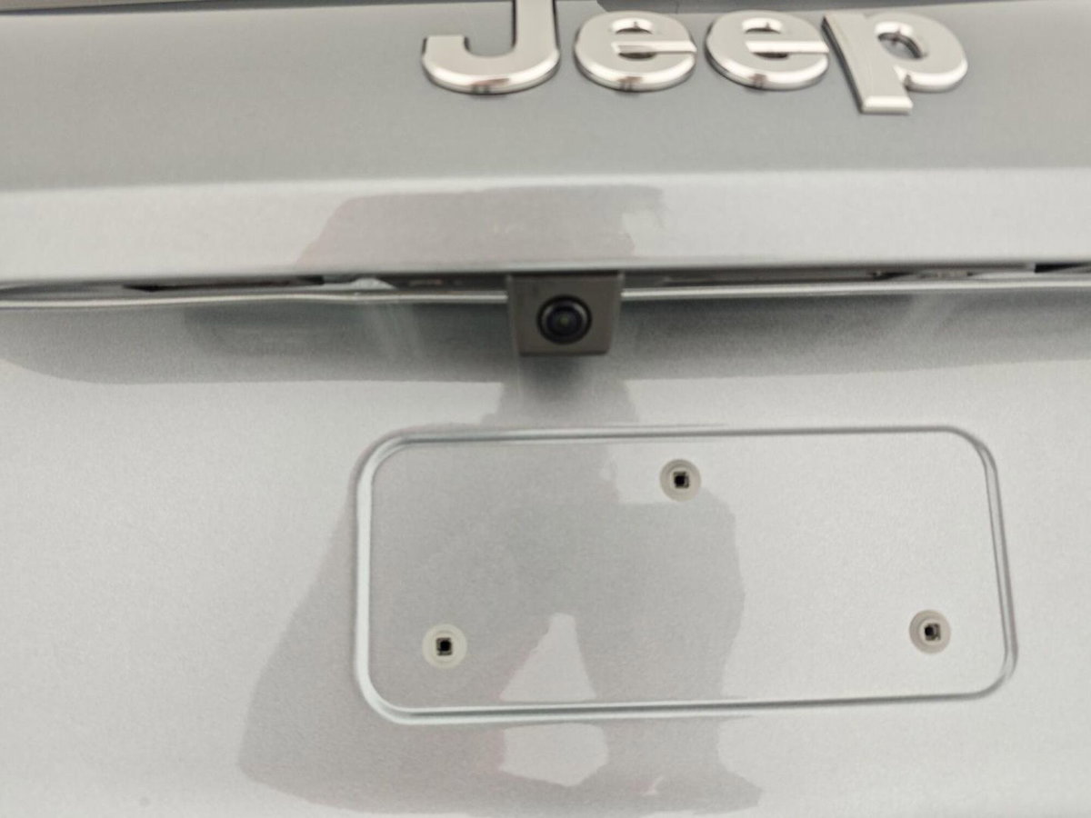 Jeep Avenger full-electric Summit fwd 156cv auto (8)