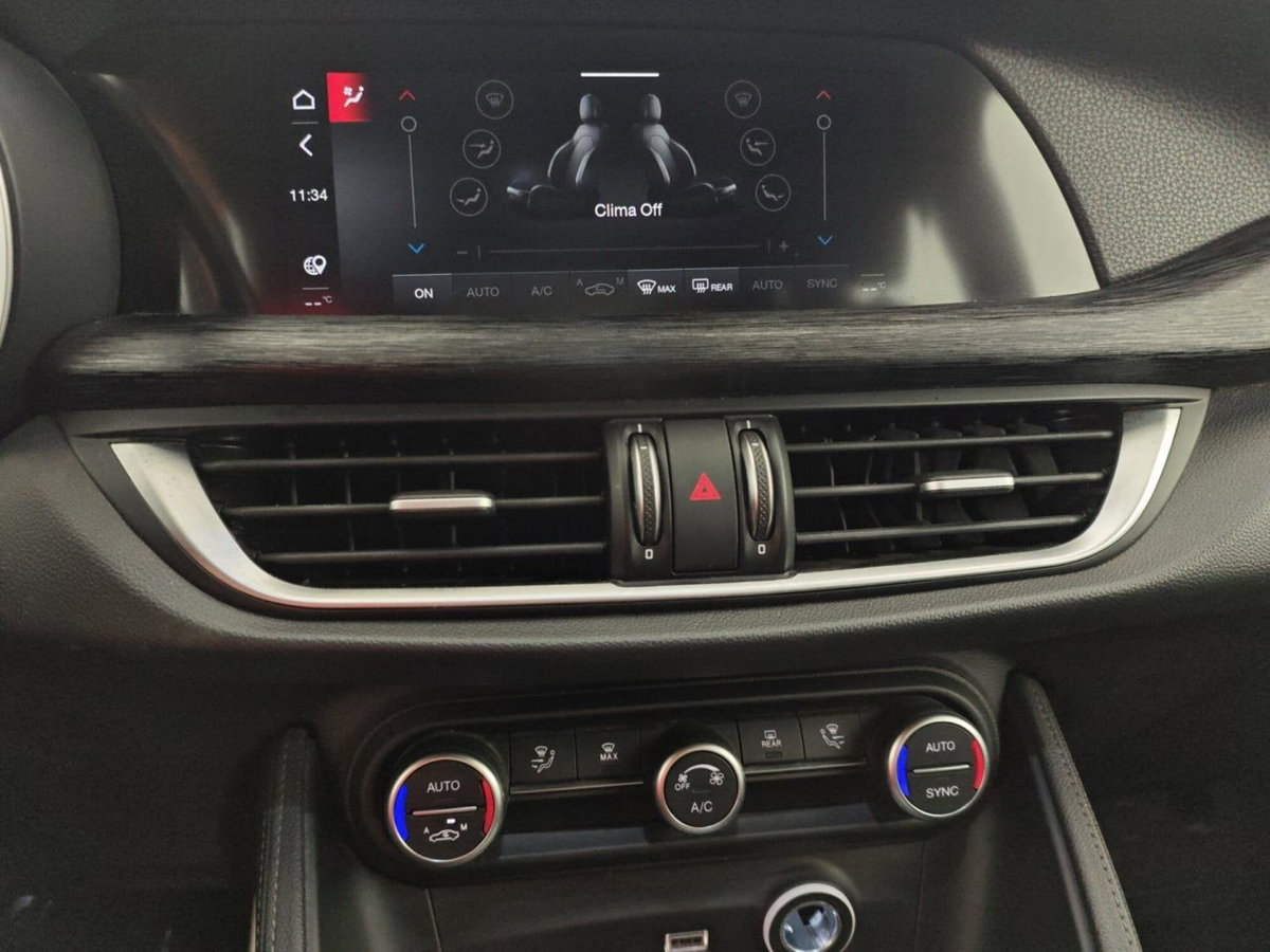 Alfa Romeo Stelvio Stelvio 2.2 Turbodiesel 190 CV AT8 Q4 Business (17)