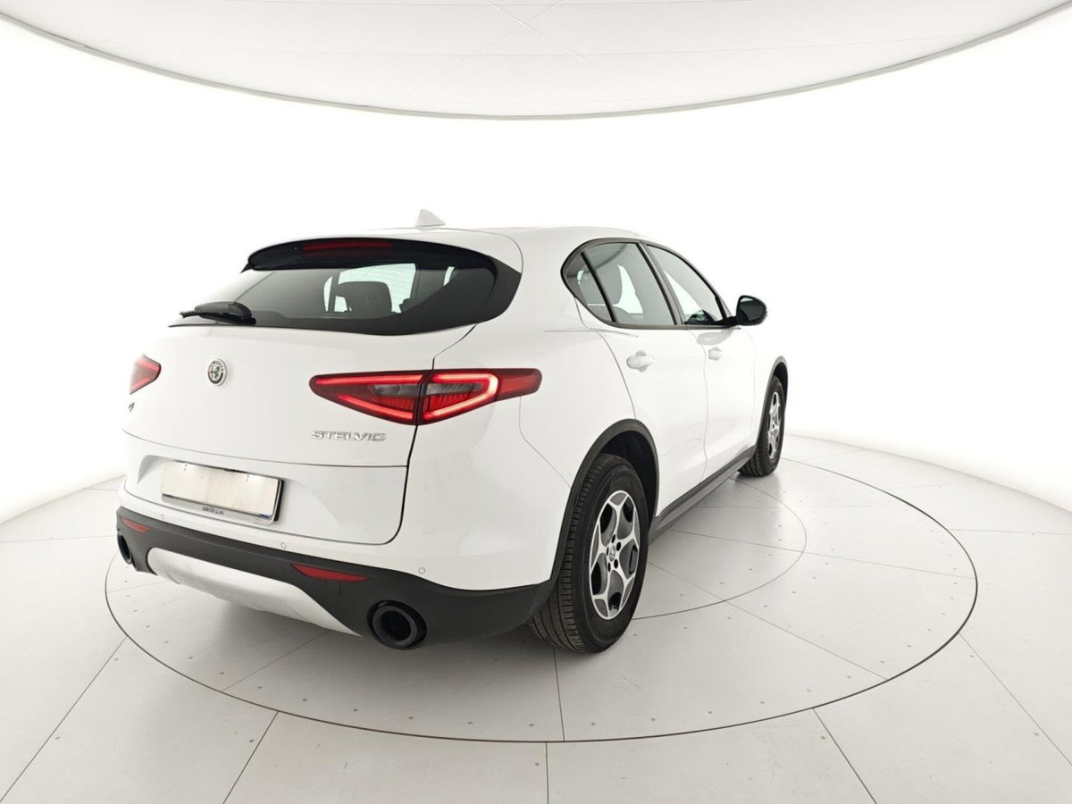 Alfa Romeo Stelvio Stelvio 2.2 Turbodiesel 190 CV AT8 Q4 Business (5)