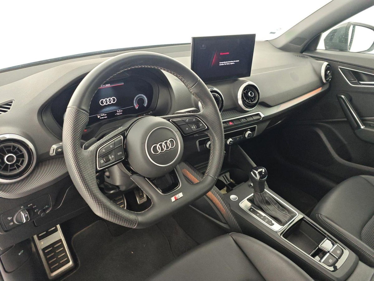 Audi Q2 Q2 35 TDI quattro S tronic S line Edition (11)
