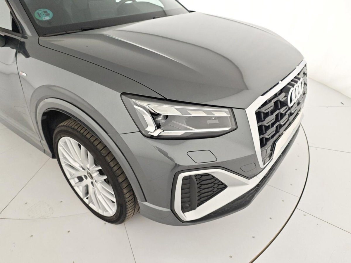 Audi Q2 Q2 35 TDI quattro S tronic S line Edition (15)