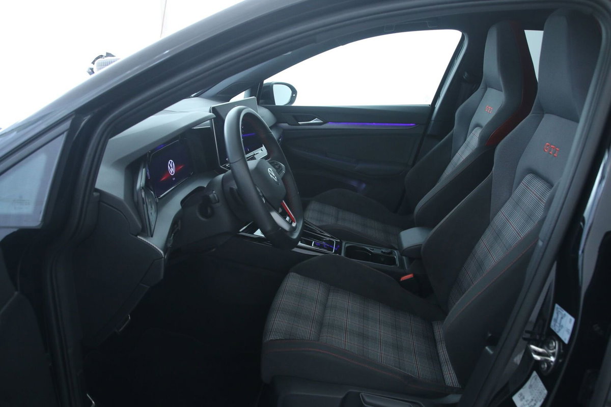 Volkswagen Golf 2.0 tsi GTI 265cv dsg (7)