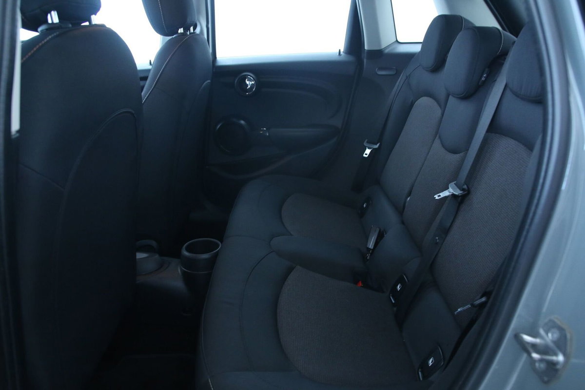 MINI Mini 1.5 One 75 CV 5 porte (8)