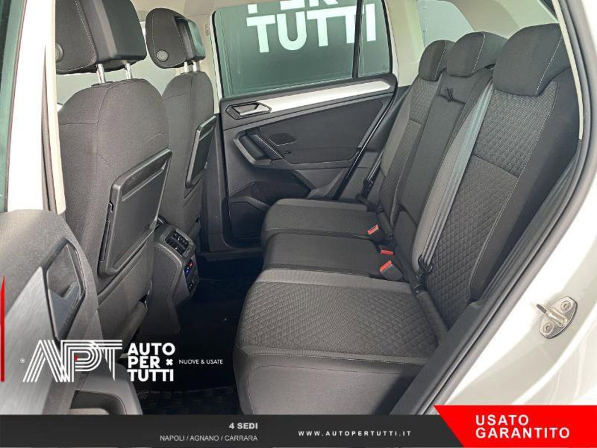Volkswagen Tiguan 1.6 TDI SCR Business BlueMotion Technology (15)