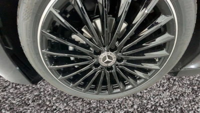 Mercedes-Benz Classe A 180 d Premium (6)