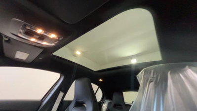 Mercedes-Benz Classe A 180 d Premium (8)