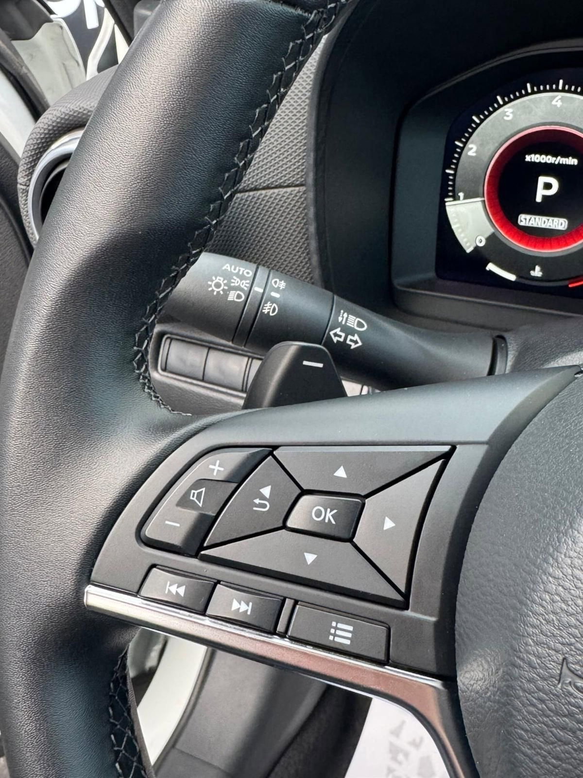 Nissan Juke 1.0 dig-t N-Connecta 114cv dct (15)