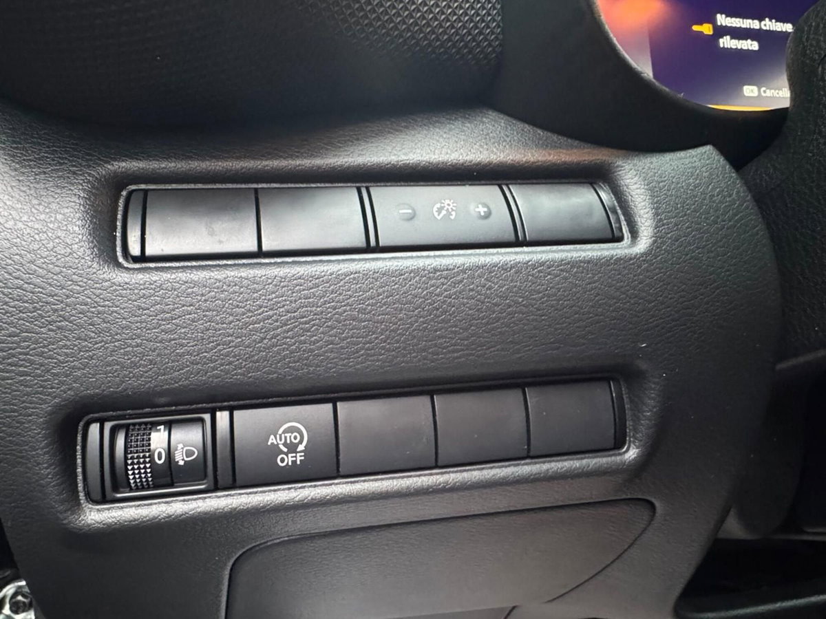 Nissan Juke 1.0 dig-t N-Connecta 114cv dct (20)