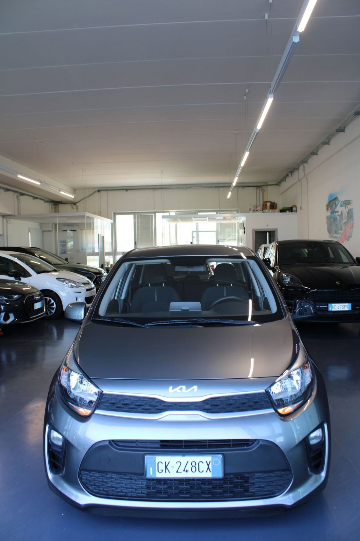 Kia Picanto 1.0 12V 5 porte AMT Urban (2)