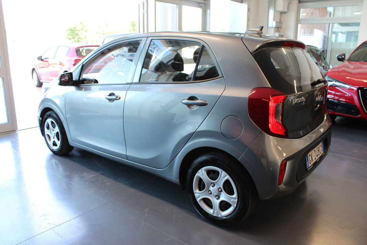 Kia Picanto 1.0 12V 5 porte AMT Urban (3)