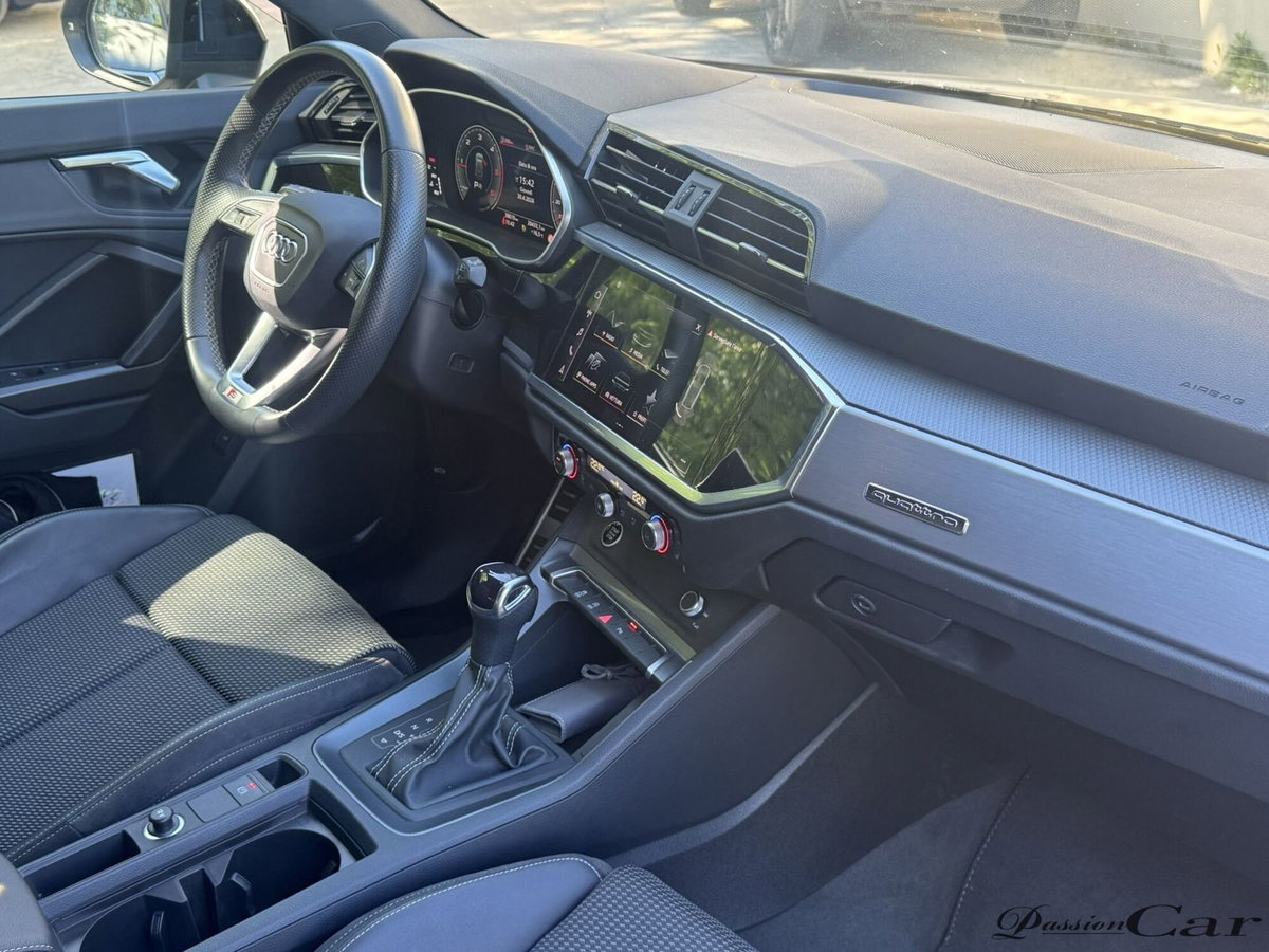 Audi Q3 Sportback 35 TDI quattro S tronic S line edition (9)