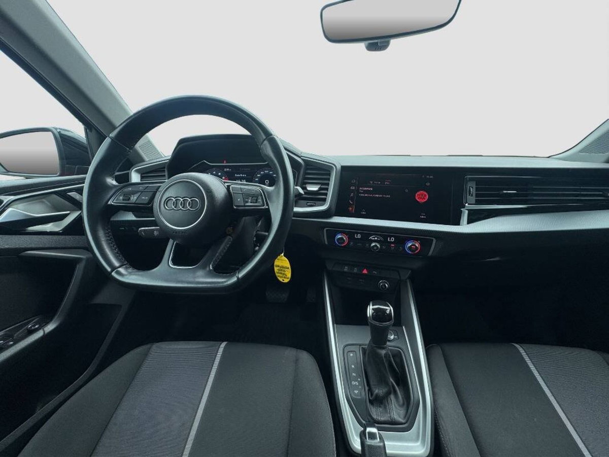 Audi A1 Sportback 30 TFSI S line edition (11)