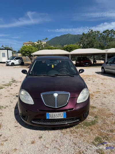 Lancia Ypsilon 1.2 usata