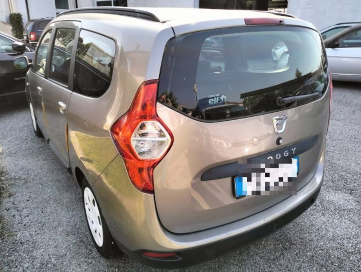 Dacia Lodgy 1.5 dCi 8V 90CV 7 posti Ambiance (3)
