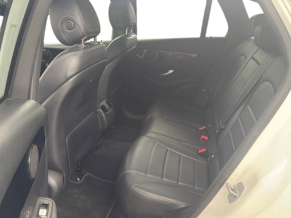 Mercedes-Benz GLC SUV 220 d 4Matic Sport (12)