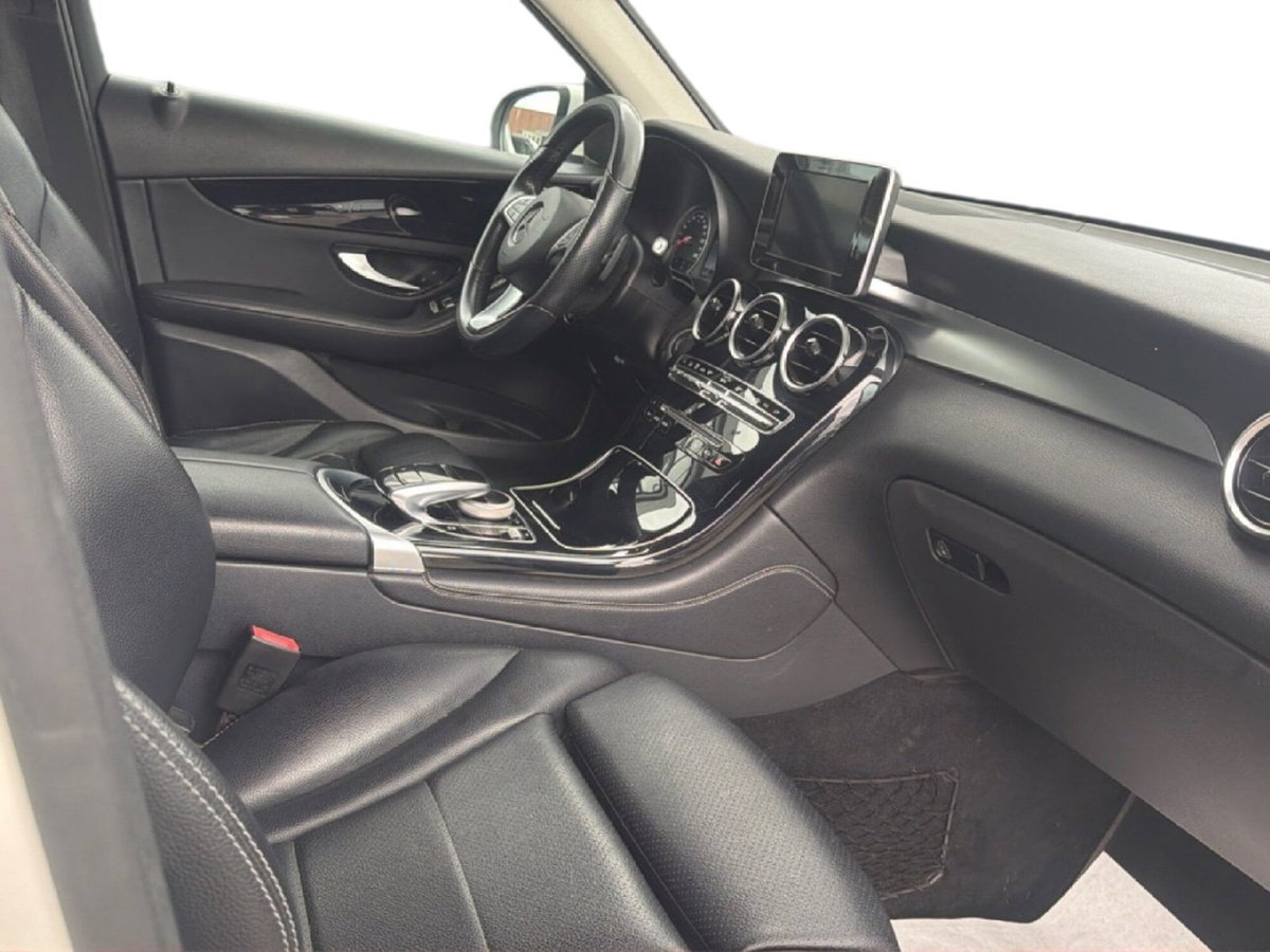 Mercedes-Benz GLC SUV 220 d 4Matic Sport (16)