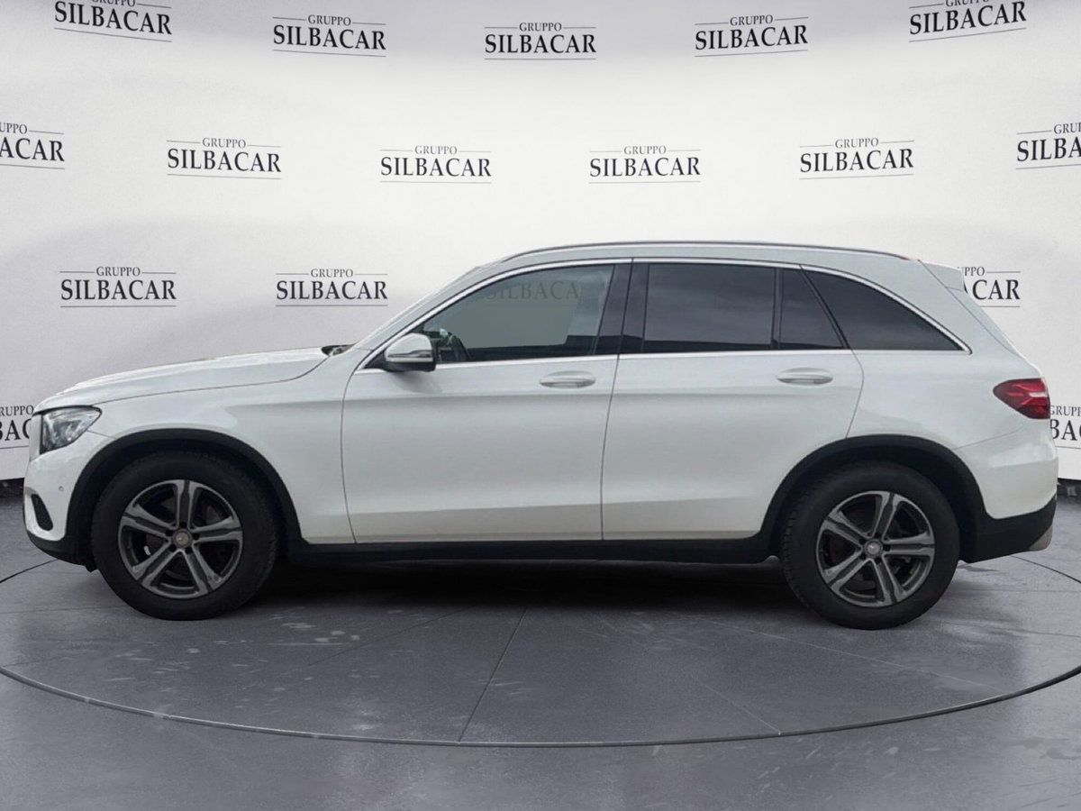 Mercedes-Benz GLC SUV 220 d 4Matic Sport (2)