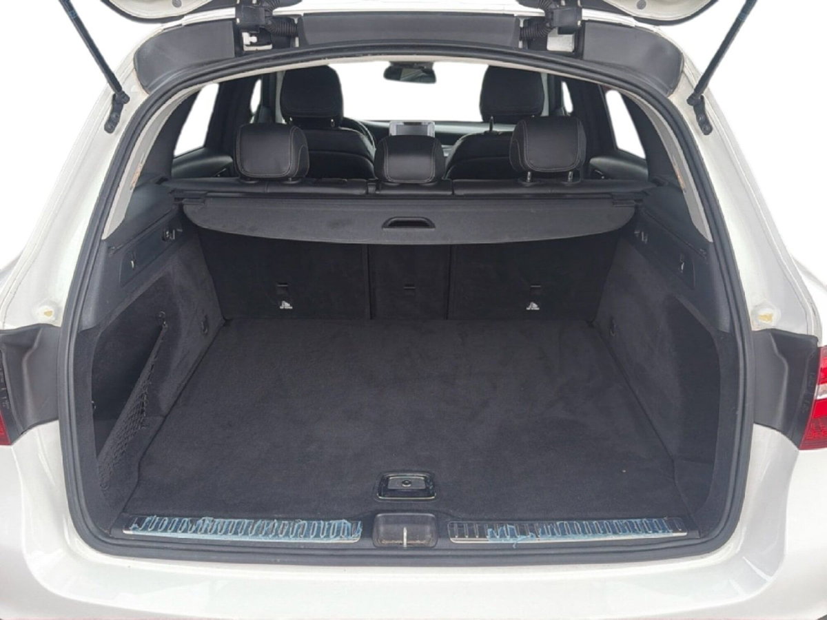 Mercedes-Benz GLC SUV 220 d 4Matic Sport (9)